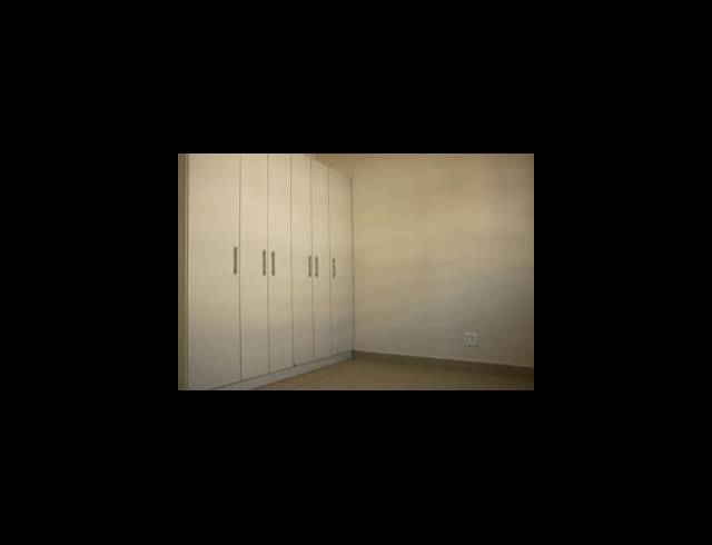 2 bed property to rent in WOODSTOCK